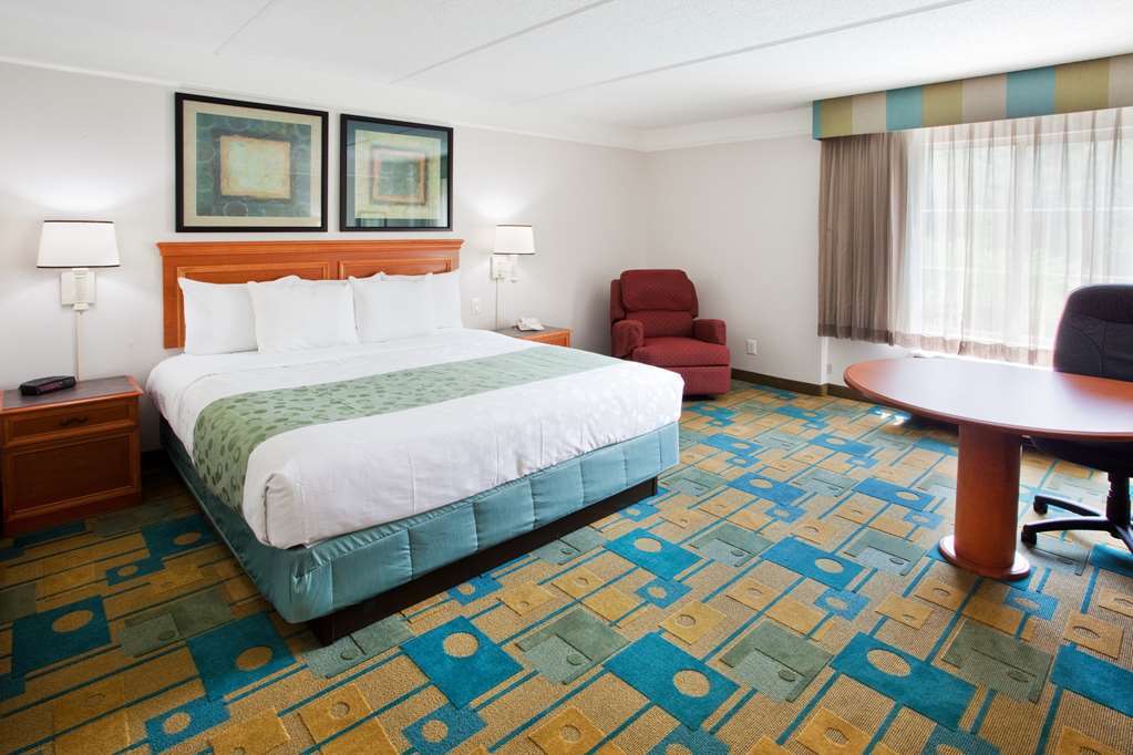 La Quinta By Wyndham Atlanta Conyers Ξενοδοχείο Δωμάτιο φωτογραφία
