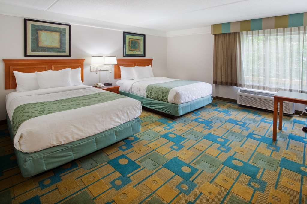 La Quinta By Wyndham Atlanta Conyers Ξενοδοχείο Δωμάτιο φωτογραφία