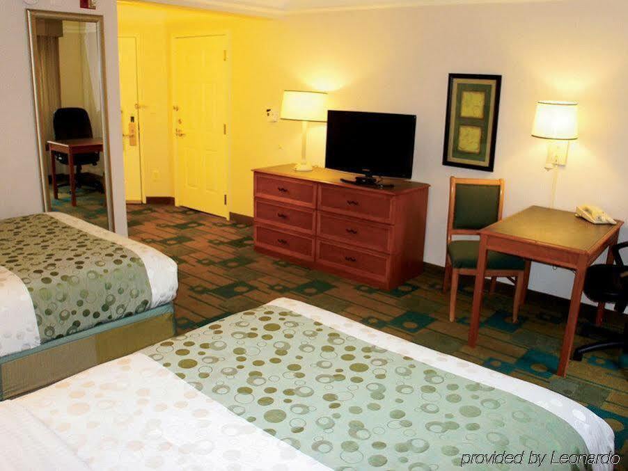 La Quinta By Wyndham Atlanta Conyers Ξενοδοχείο Εξωτερικό φωτογραφία